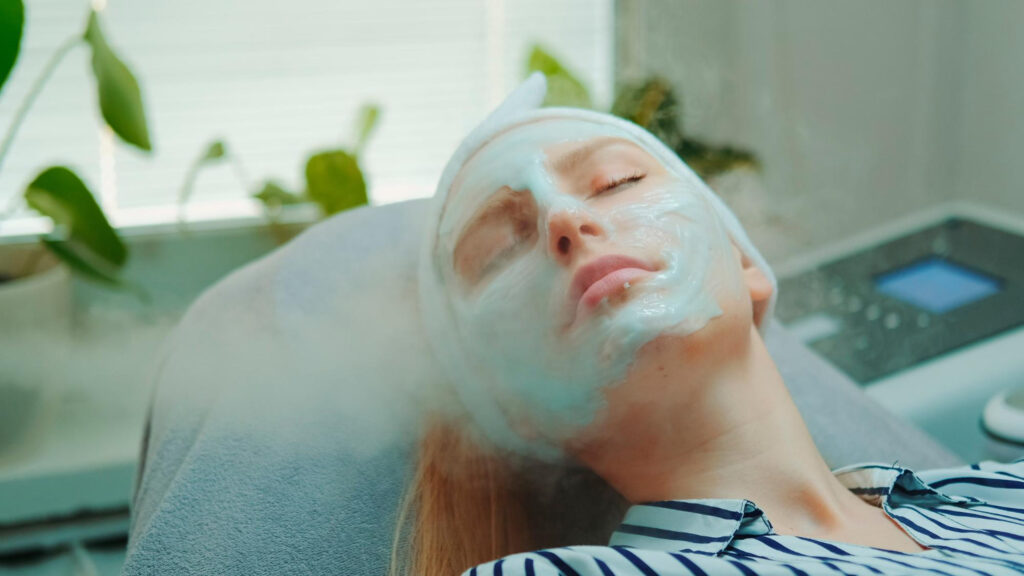 Hidratación Facial | Luxx Medical Spa en Tampa